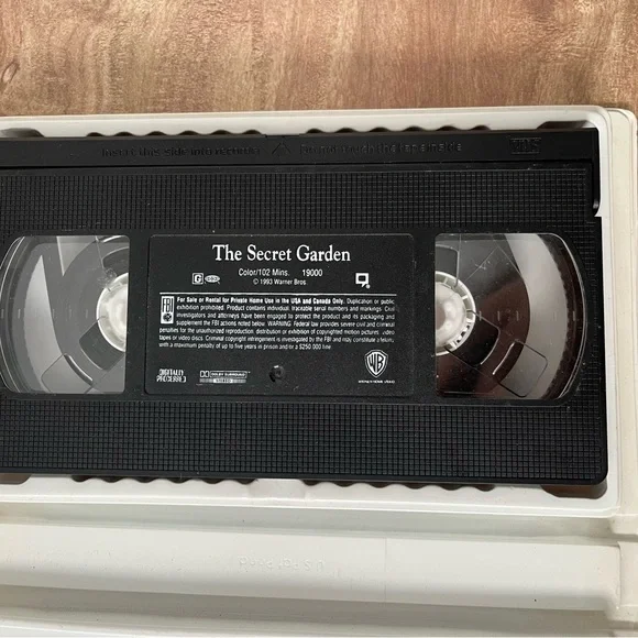 The Secret Garden (VHS, 1993, Clam Shell) - Picture 5 of 7